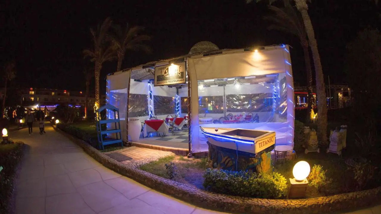 الفندق تيتانيك أكوا بارك-للعائلات والأزواج فقط - الغردقة